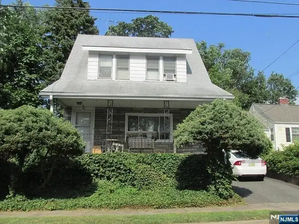 85 Elizabeth Avenue, Elmwood Park, NJ 07407