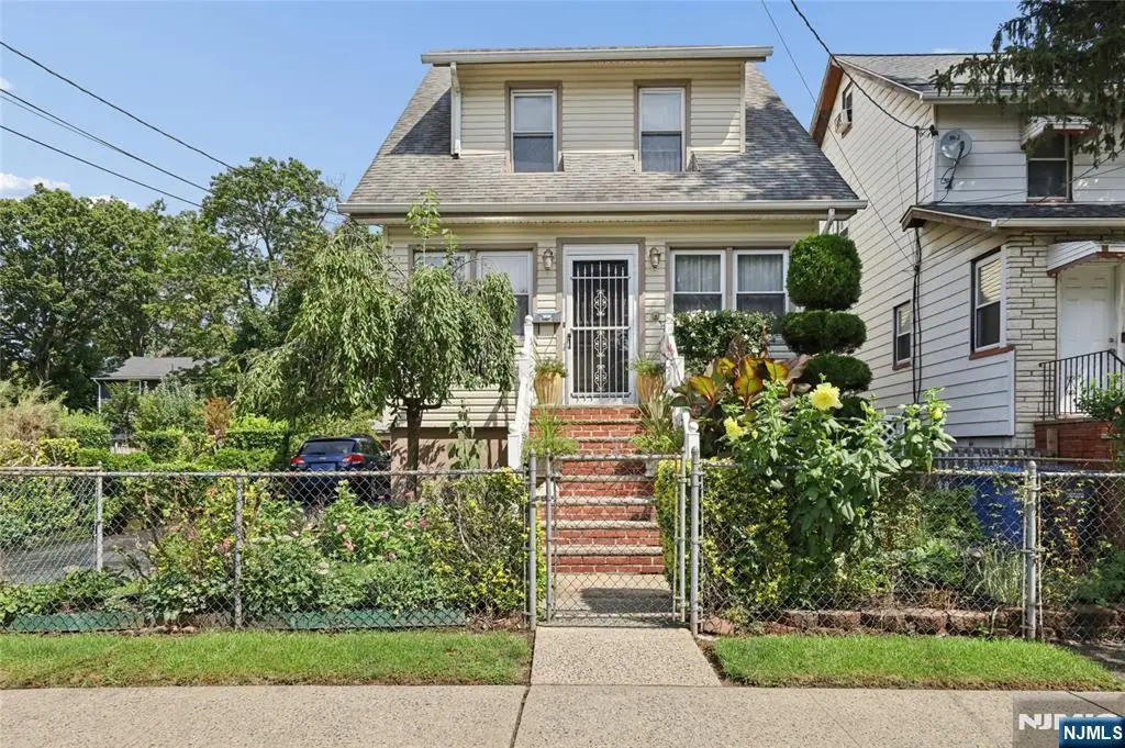 205 Warren Street, Englewood, NJ 07631 - #1