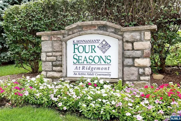 410 Four Seasons Lane, Montvale, NJ 07645