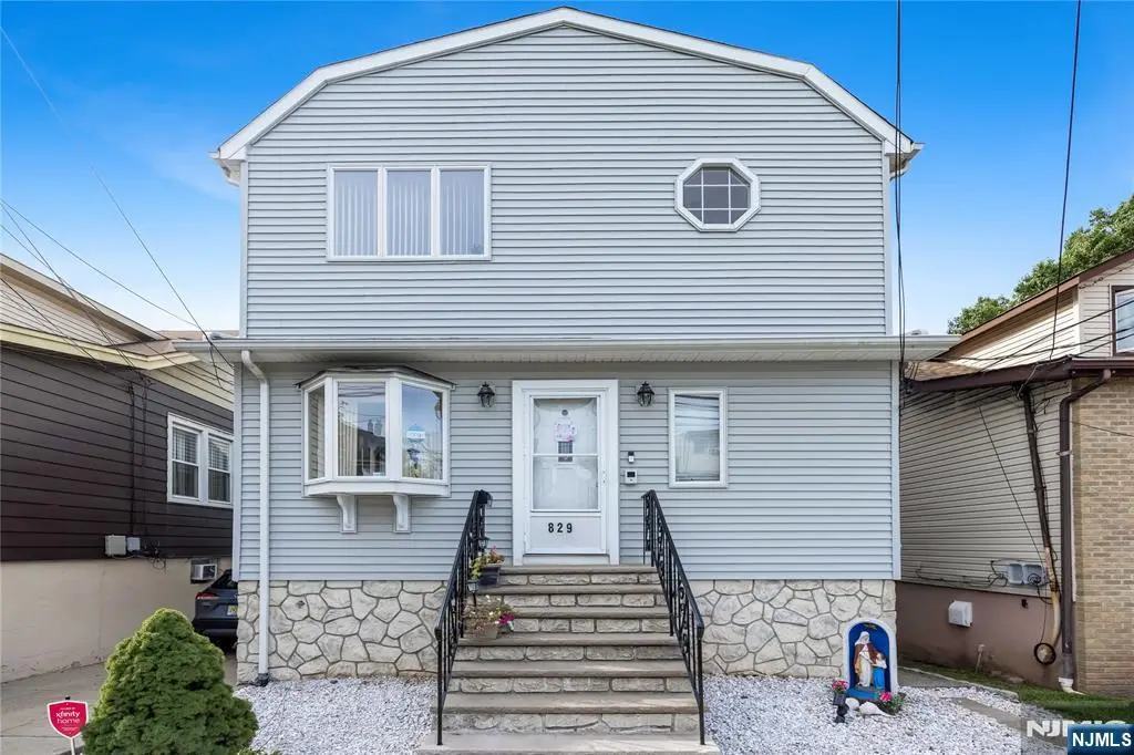 829 Roosevelt Avenue, Secaucus, NJ 07094 - #1