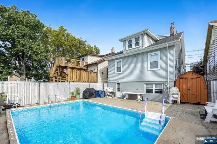829 Roosevelt Avenue, Secaucus, NJ 07094 - #3