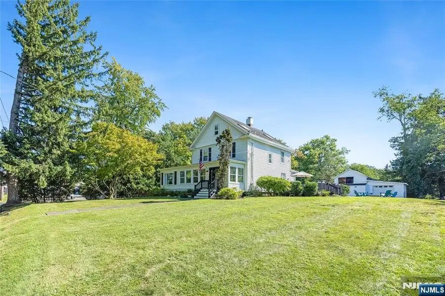 414 Franklin Avenue, Wyckoff, NJ 07481 - #3