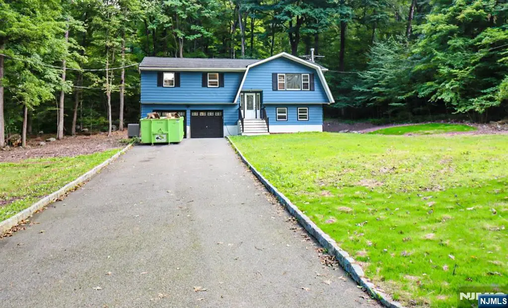 95 Longwood Lake Road, Jefferson, NJ 07438 - #1