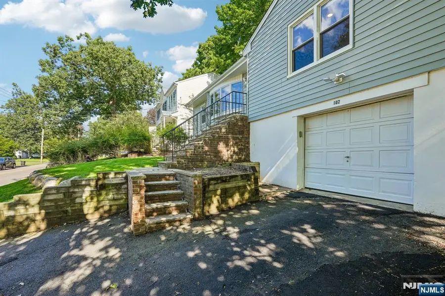 102 Hiawatha Boulevard, Oakland, NJ 07436 - #3