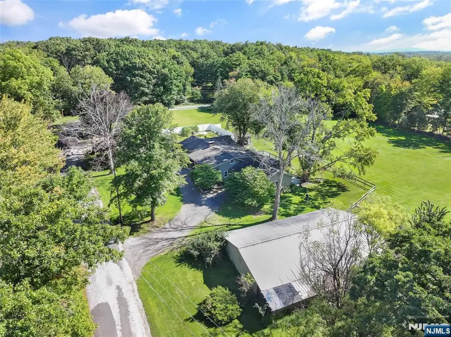 76 Glen Road, Wantage, NJ 07461 - #3