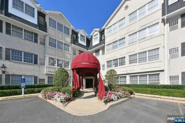 131 Clinton Place 214, Hackensack, NJ 07601