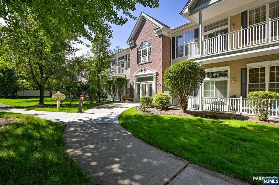 1409 Four Seasons Drive, Preakness, NJ 07470 - #2