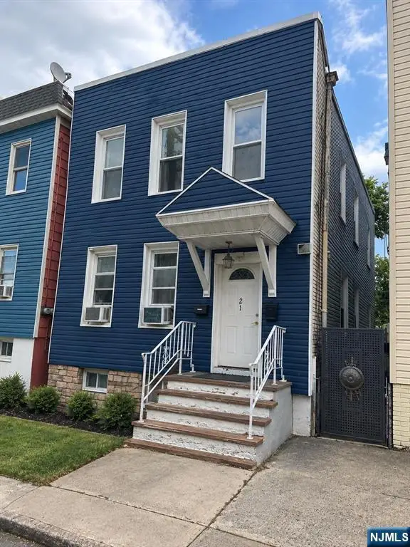 21 Summer Street, Lodi, NJ 07644