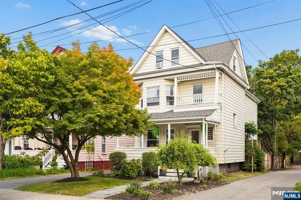 41 N Willow Street, Montclair, NJ 07042 - #1