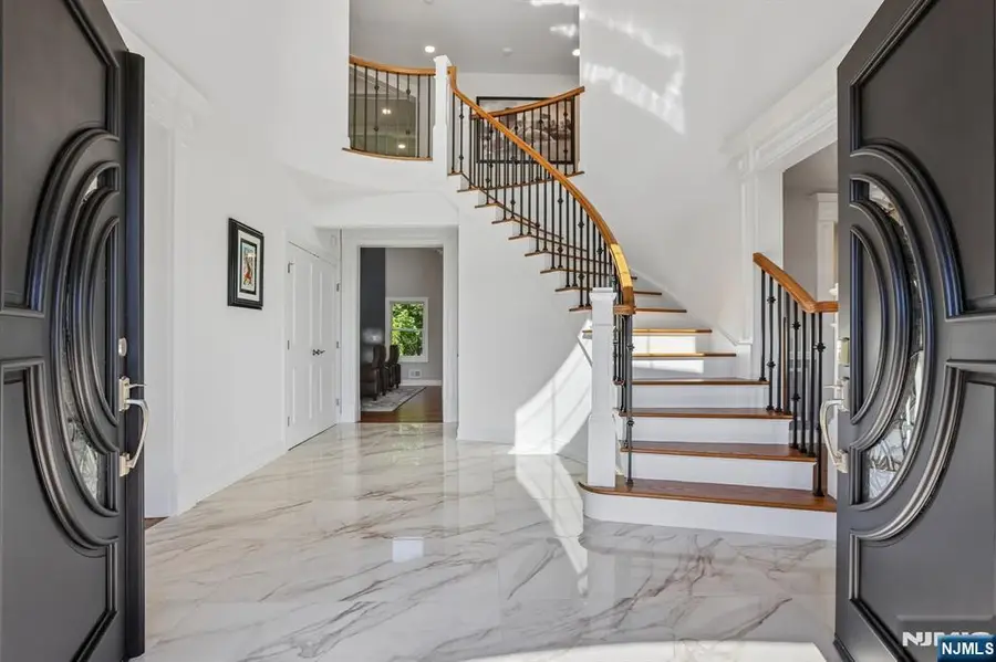 10 Massola Drive, Pines Lake, NJ 07470 - #2