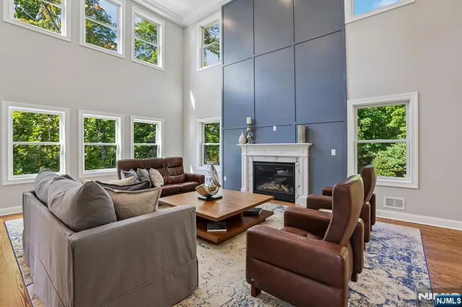 10 Massola Drive, Pines Lake, NJ 07470 - #3