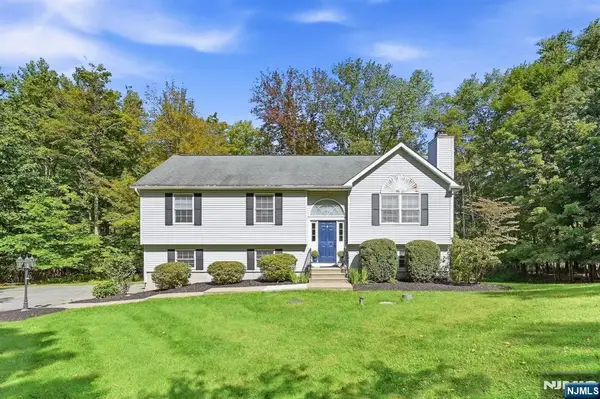 46 Melinda Lane, Vernon, NJ 07421