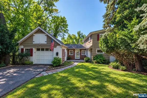 55 Park Avenue, Hillsdale, NJ 07642