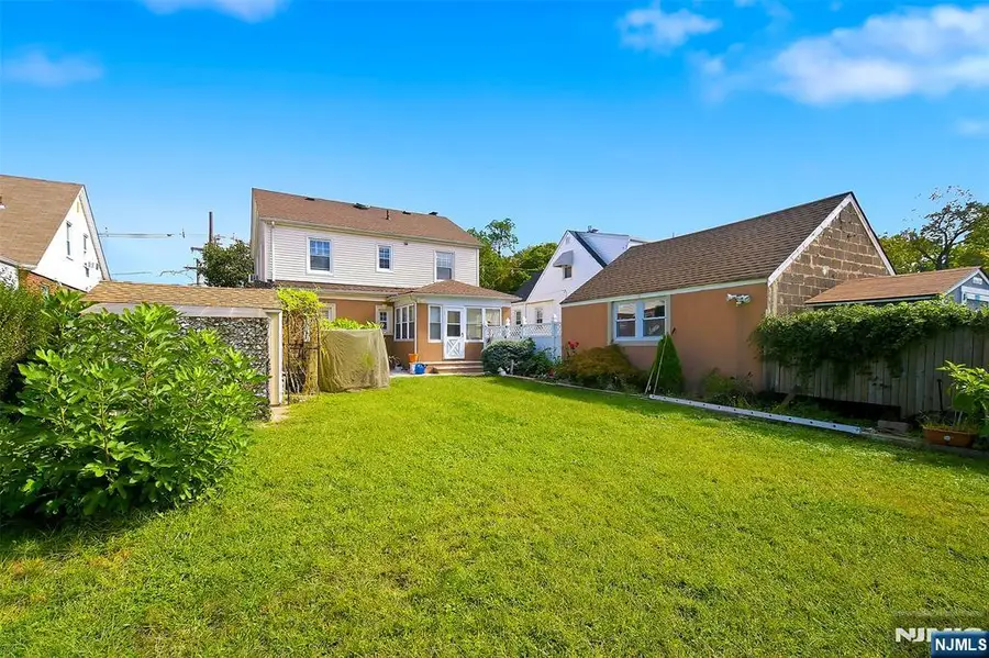 34 E Spring Valley Avenue, Maywood, NJ 07607 - #2