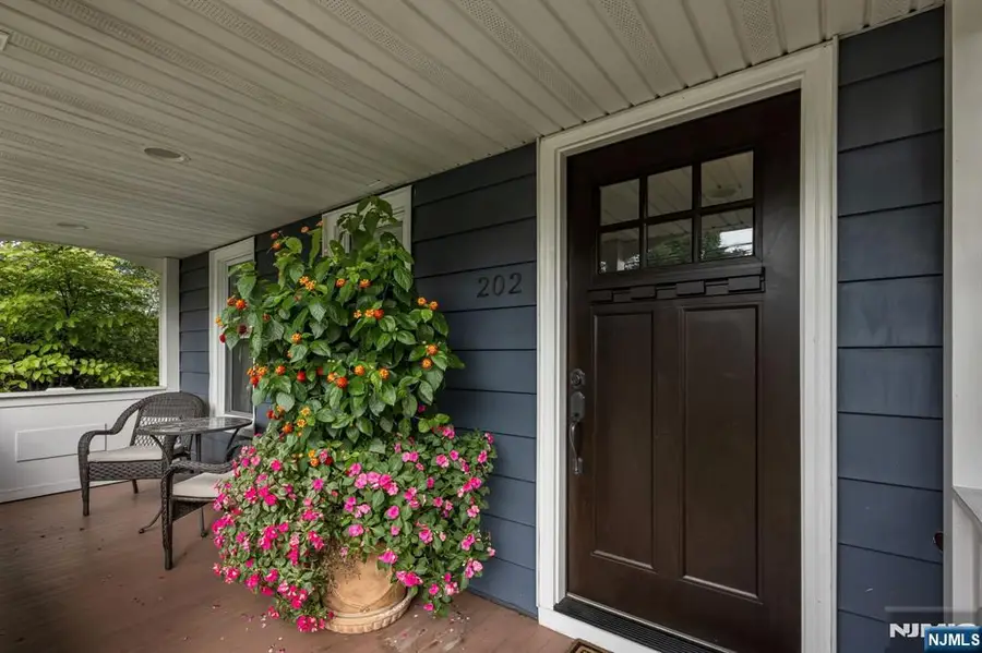 202 Prospect Street, Midland Park, NJ 07432 - #2