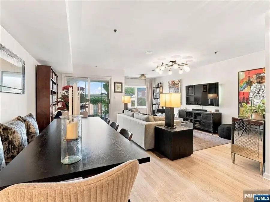 102 Park Avenue 4, Hoboken, NJ 07030 - #3