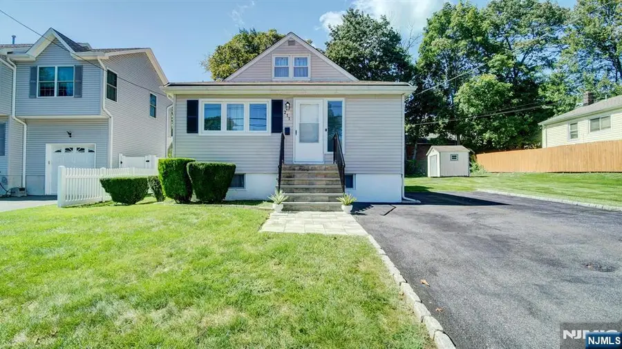 211 Marcella Road, Parsippany Troy Hills, NJ 07054 - #2