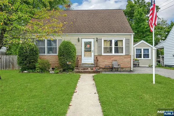 40 Wanaque Avenue, Wanaque, NJ 07420