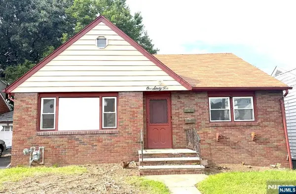 162 Sheridan Avenue, Clifton, NJ 07011