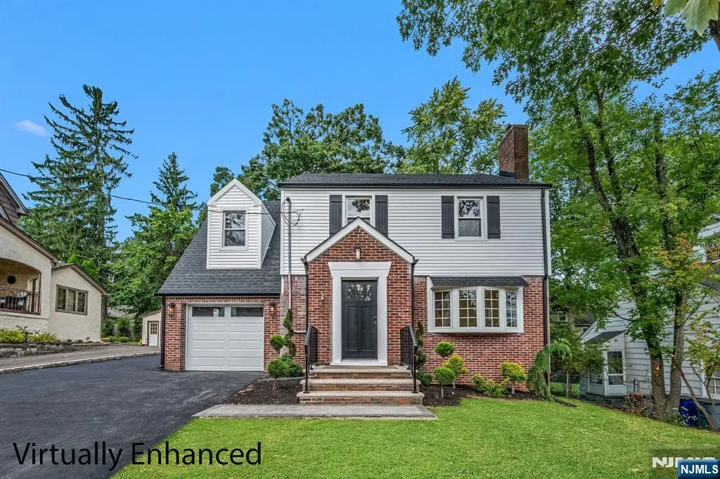 34 Howard Street, Verona, NJ 07044 - #1