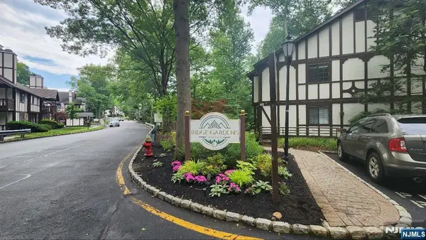 3112 Stowe Lane, Mahwah, NJ 07430