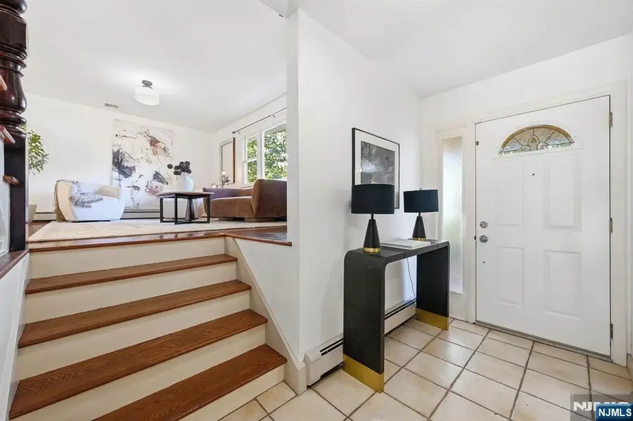 1 Carey Court, Montclair, NJ 07042 - #3