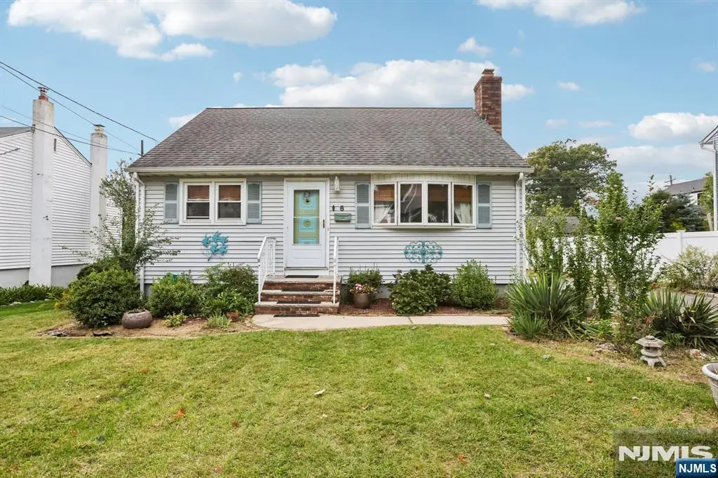 6 Summit Avenue, Waldwick, NJ 07463 - #1