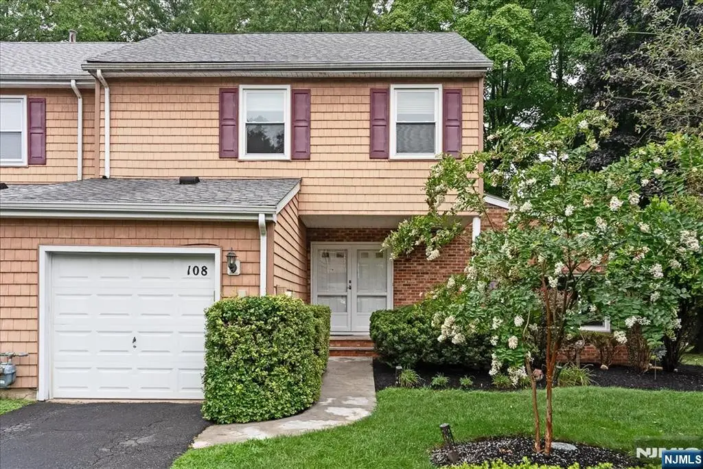 108 Saratoga Square, Wayne, NJ 07470 - #1