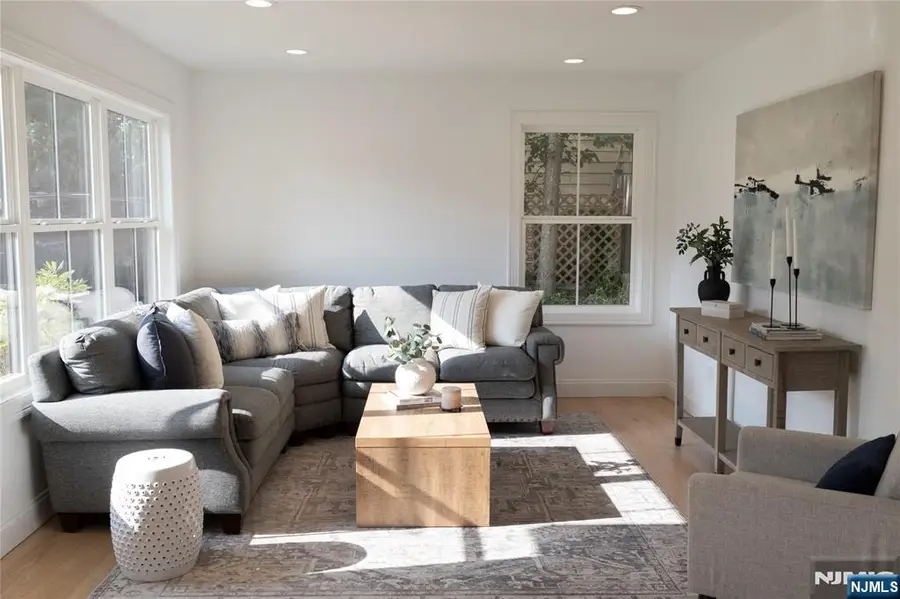 14 Maplewood, Livingston, NJ 07039 - #3
