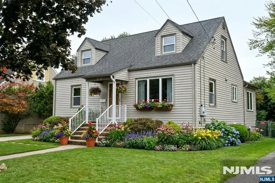 39-02 Jasper Road, Fair Lawn, NJ 07410 - #2