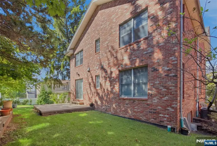 538 4th Street, Palisades Park, NJ 07650 - #2