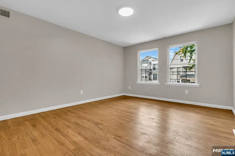 914 18th Street, Newark, NJ 07108 - #3