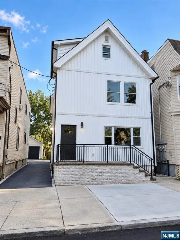 307 Ann Street, Harrison, NJ 07029 - #2