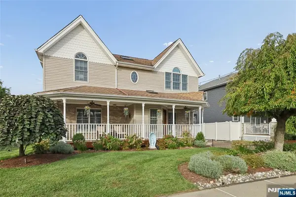599 Oak Avenue, Saddle Brook, NJ 07663