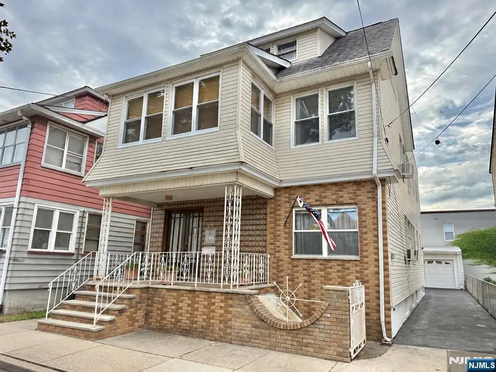 55 Garrison Street, Newark, NJ 07105 - #1