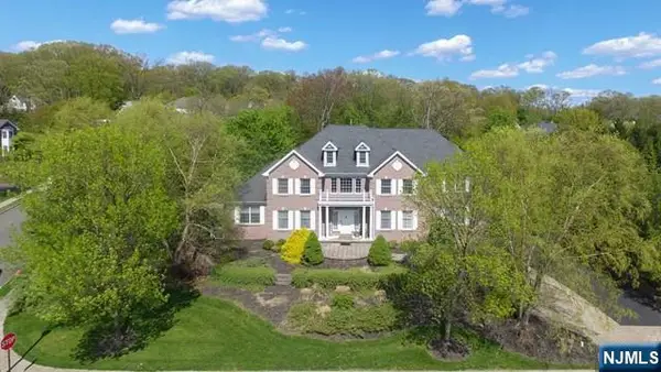3 Bayberry Lane, North Haledon, NJ 07508