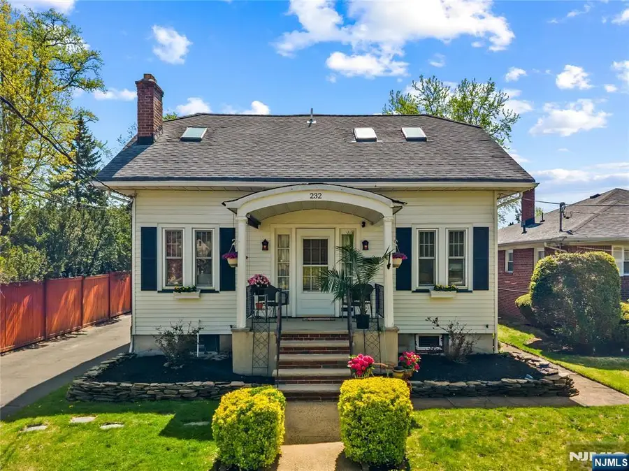 232 Webster Avenue, Lyndhurst, NJ 07071 - #2