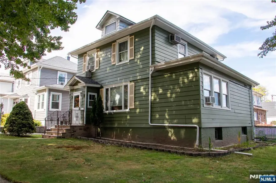 883 Ray Avenue, Ridgefield, NJ 07657 - #2