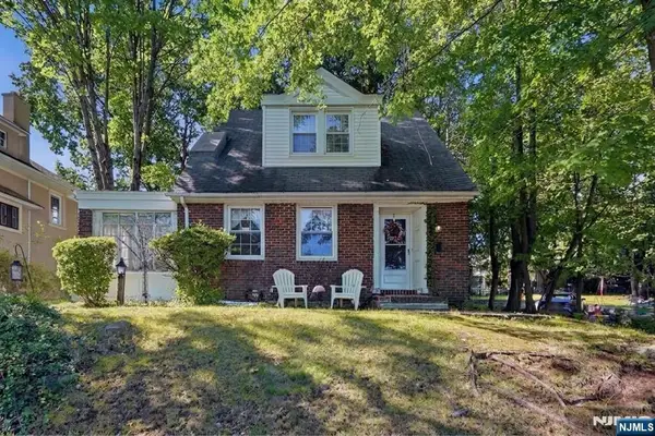 749 Kinderkamack Road, River Edge, NJ 07661