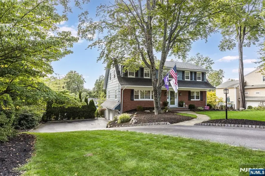 22 Sloping Hill Terrace, Wayne, NJ 07470 - #3