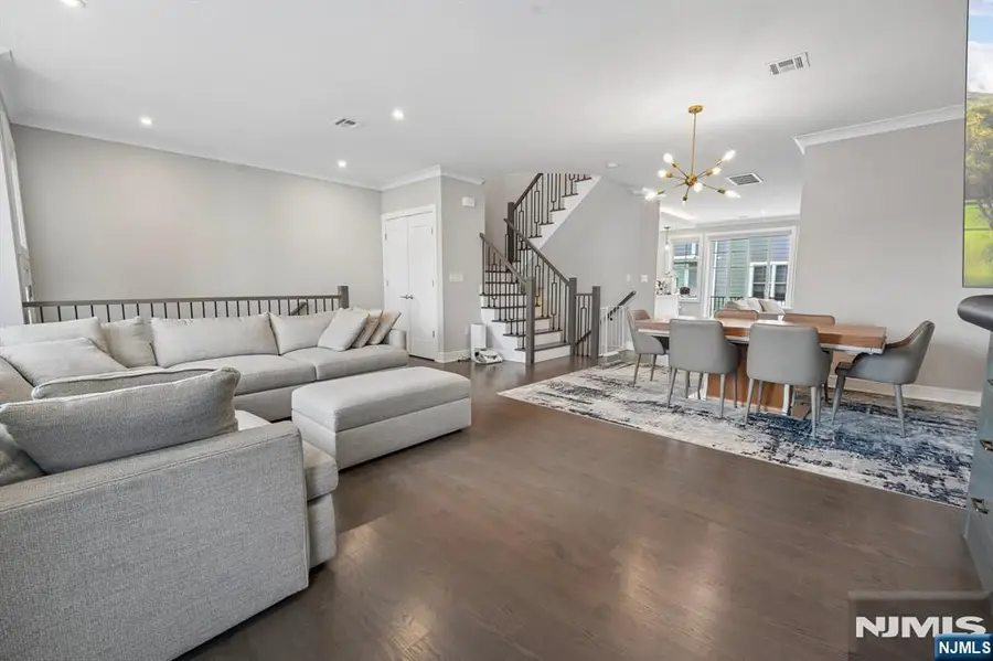 23 Legion Drive 302, Cresskill, NJ 07626 - #2
