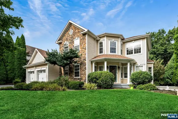 47 Hill Hollow Road, Jefferson Township, NJ 07849