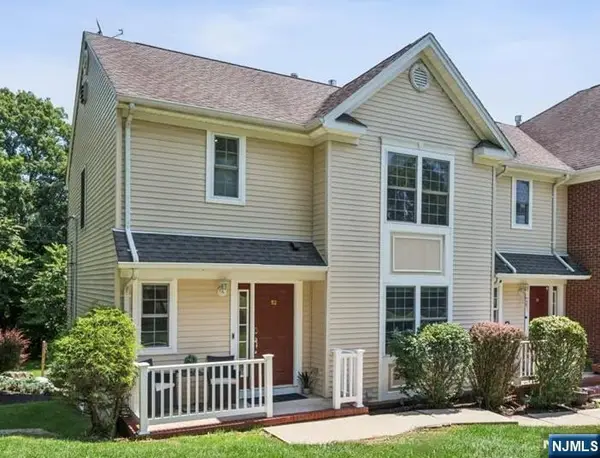 52 Henry Court, Mount Arlington Boro, NJ 07856