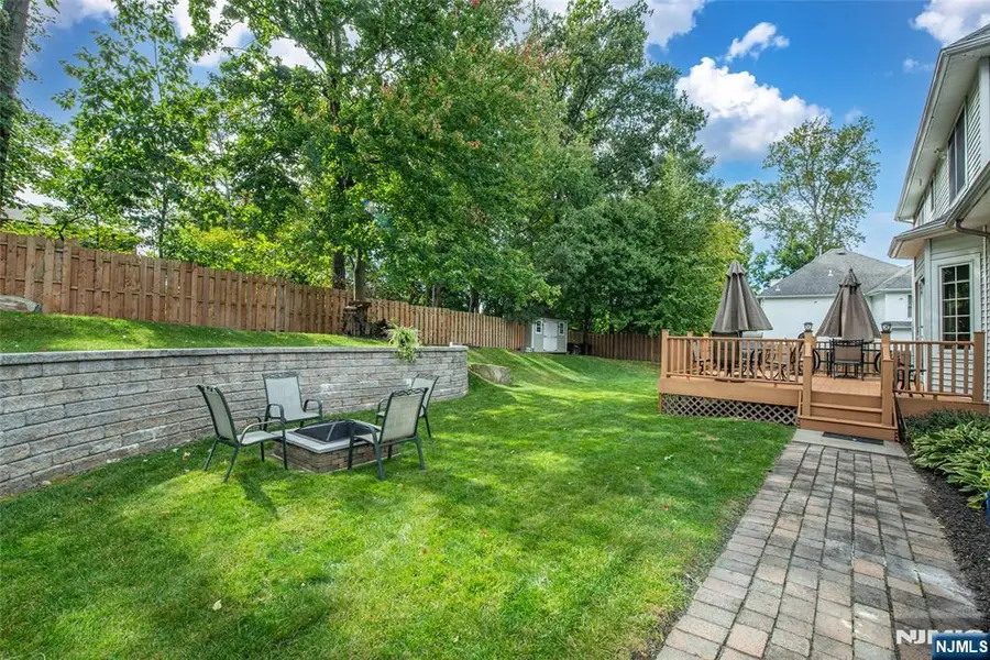 4 Hunter Drive, Mount Olive, NJ 07828 - #2