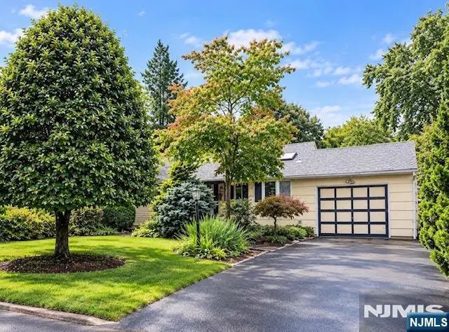 335 Lambert Avenue, Northvale, NJ 07647 - #1