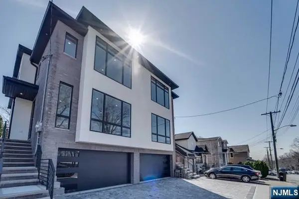 462 A 6th A, Palisades Park, NJ 07650