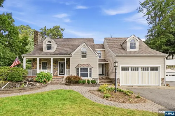 16 Mount Hope Road, Rockaway Township, NJ 07866