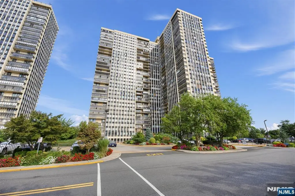 200 Winston, Cliffside Park, NJ 07010 - #1