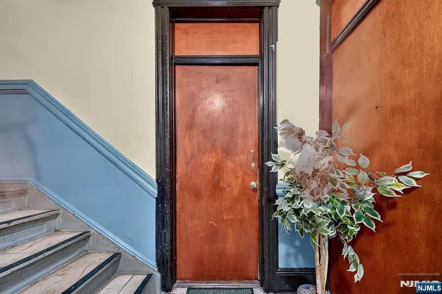 604 21st Street, Union City, NJ 07087 - #3
