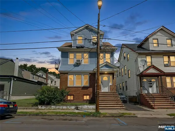 102 Delmar Place, Irvington, NJ 07111